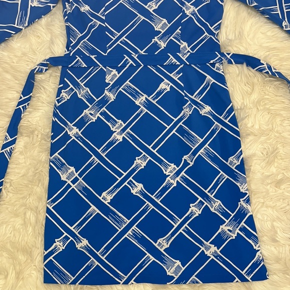 NWOT J. McLaughlin Blue/White Bamboo Pattern Brynn Shirt Dress - Picture 14 of 16